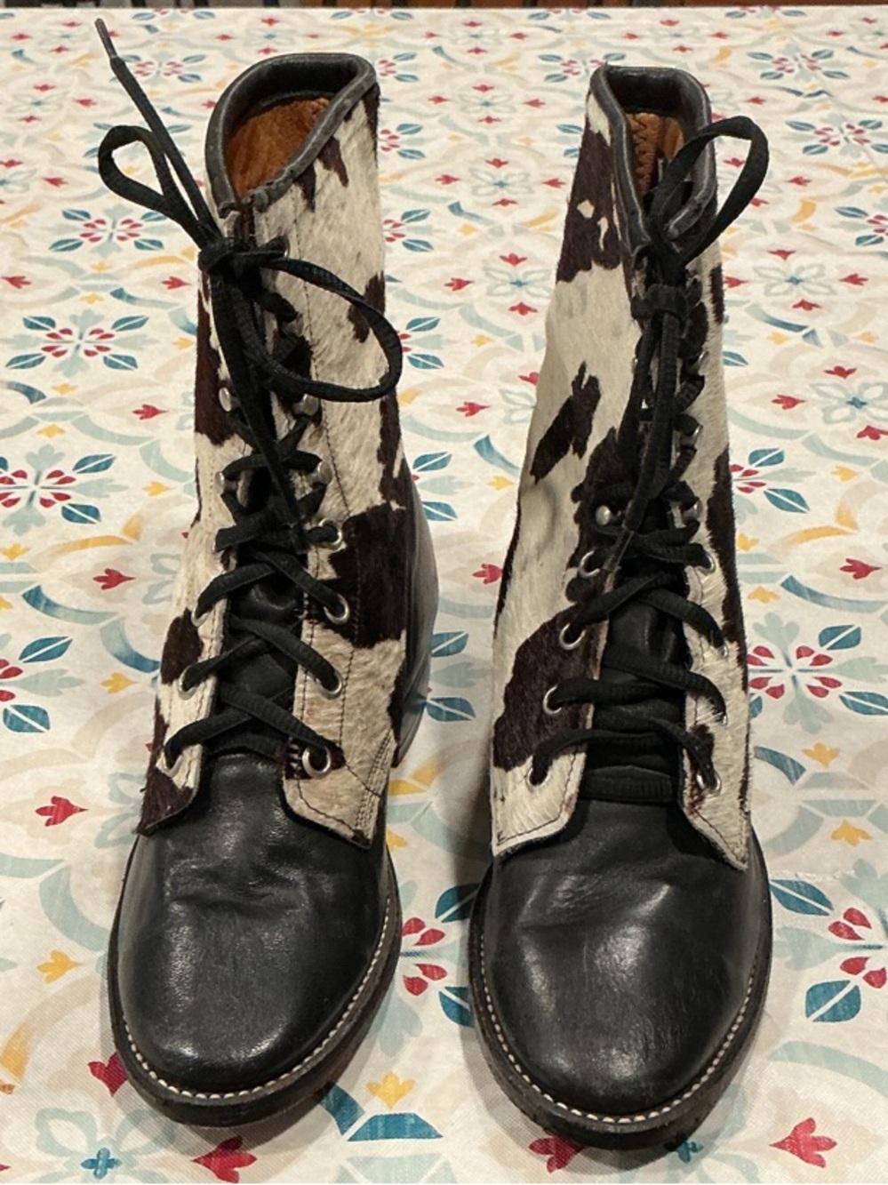 Larry Mahan Black Leather & White/Brown Cowhide Lace-Up Boots size 6 1/2